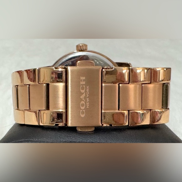 Coach Ladies Grand Quartz Bracelet Watch Rose Gold Steel 36mm 6.25” Wrist EUC - Picture 7 of 15